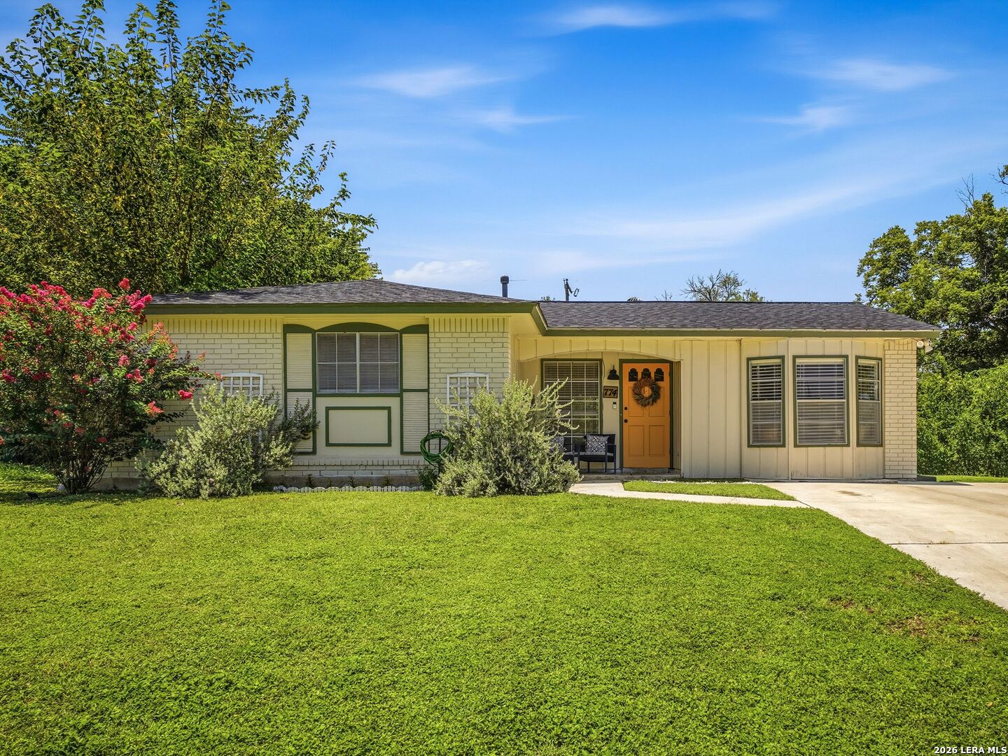 774 Clearview Drive — photo