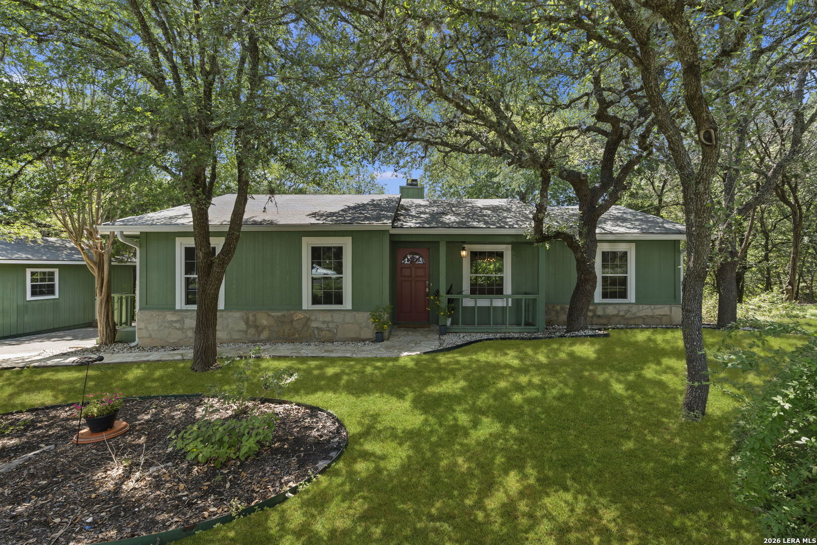 211 Doeskin Drive — photo