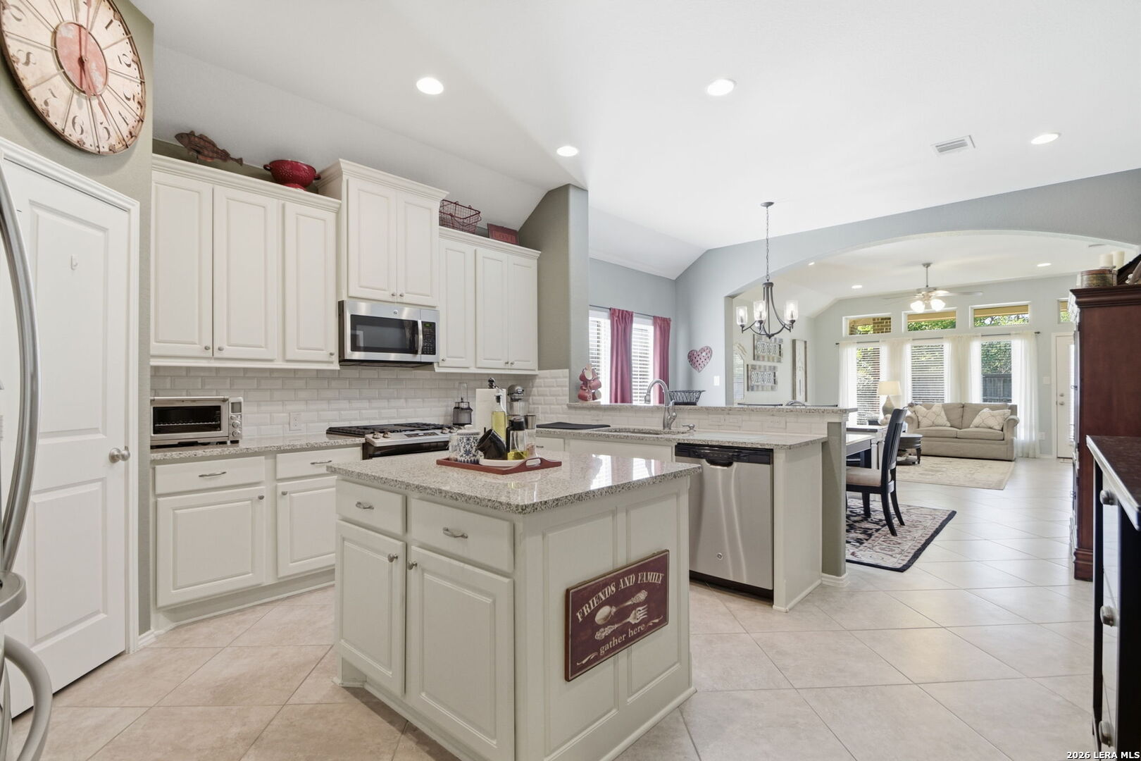 2431 Merritt Vista — photo