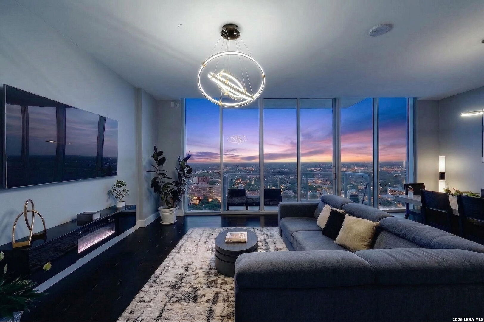 610 E Market Street Unit 2605 — photo