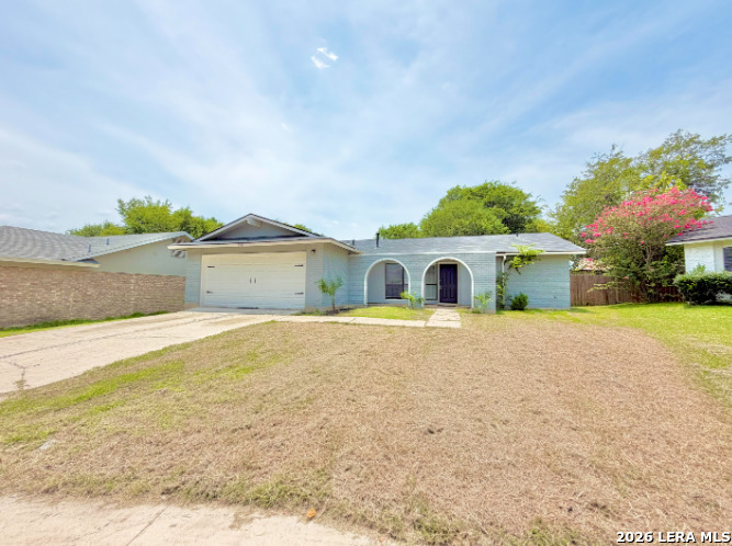 9743 Cylburn — photo