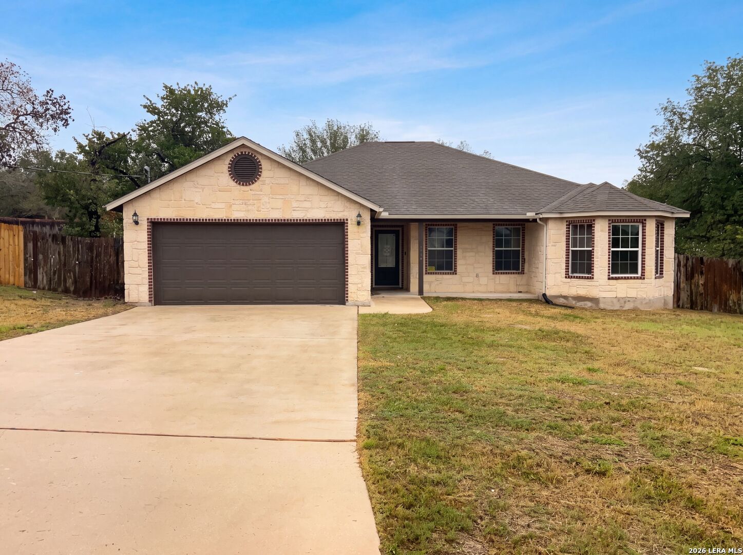 130 Log Cabin Way — photo