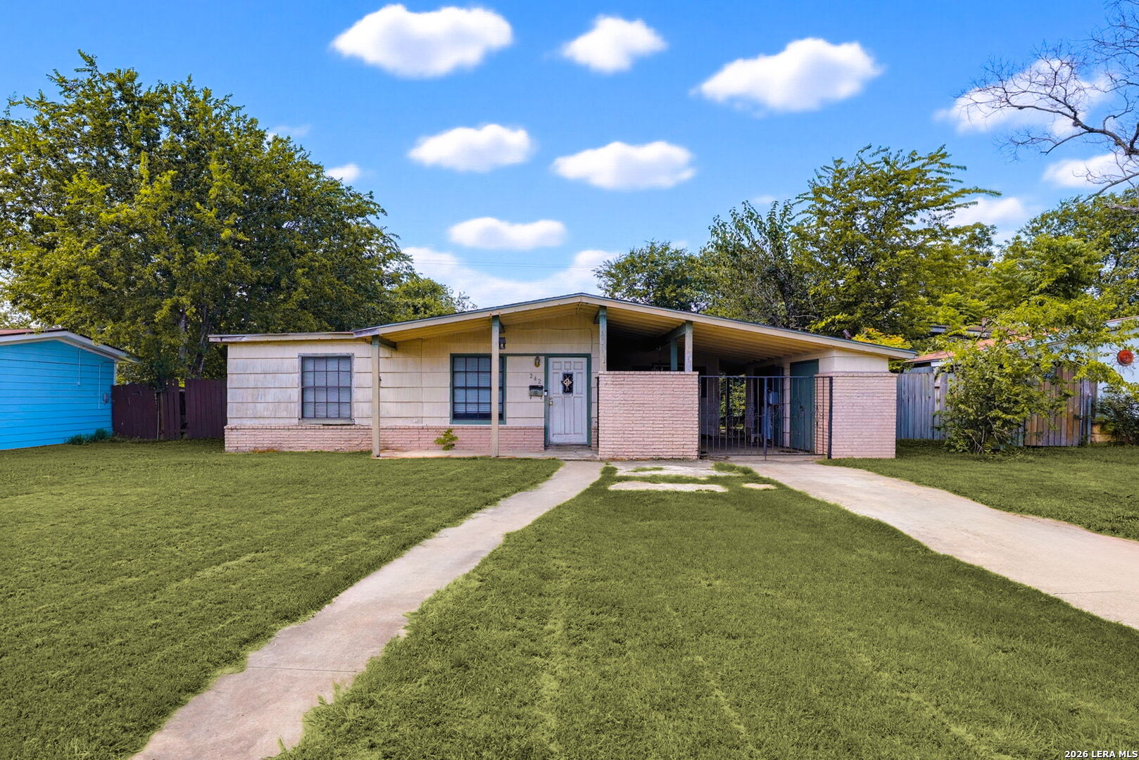 242 Brettonwood Drive — photo