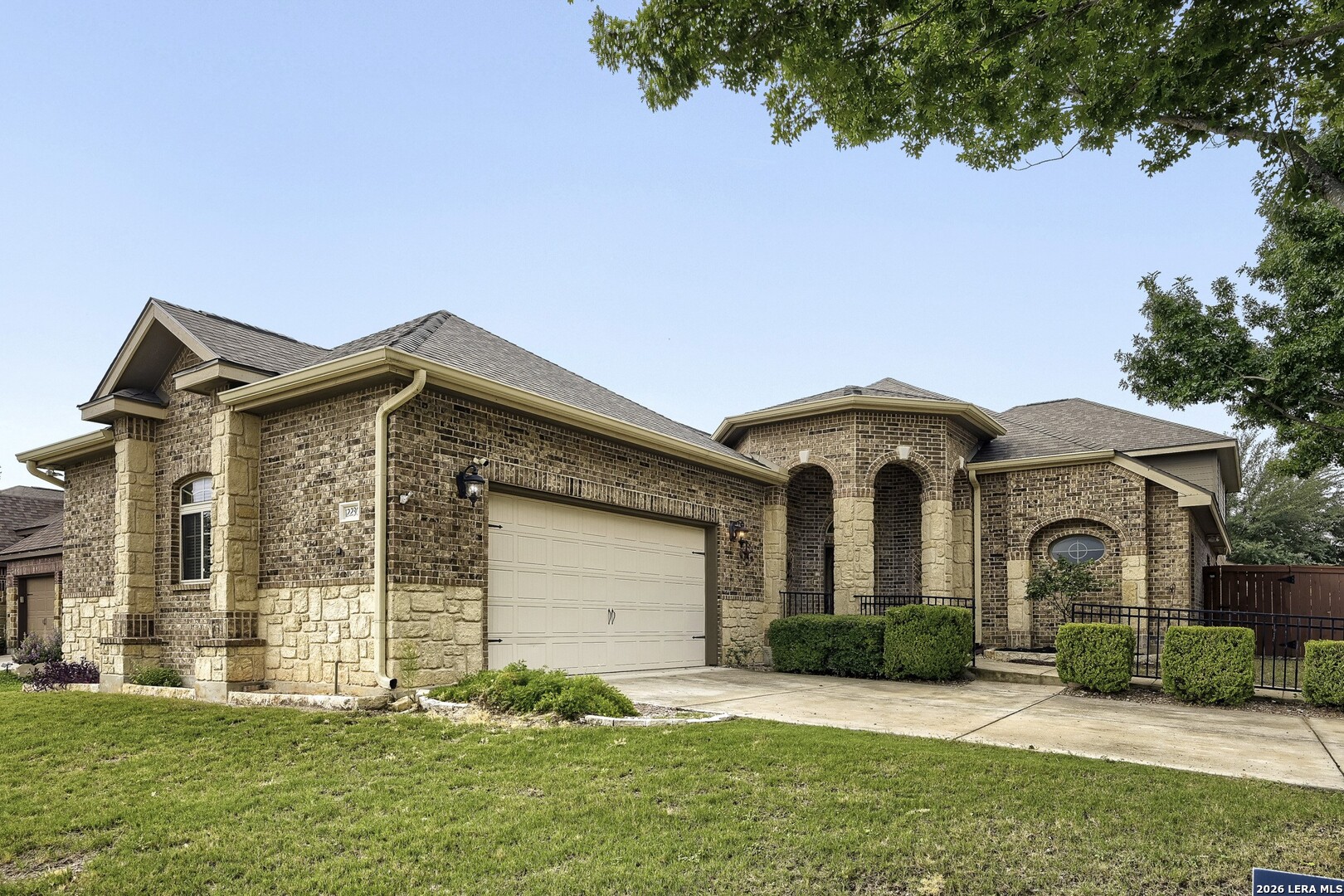 12230 Old Stillwater — photo