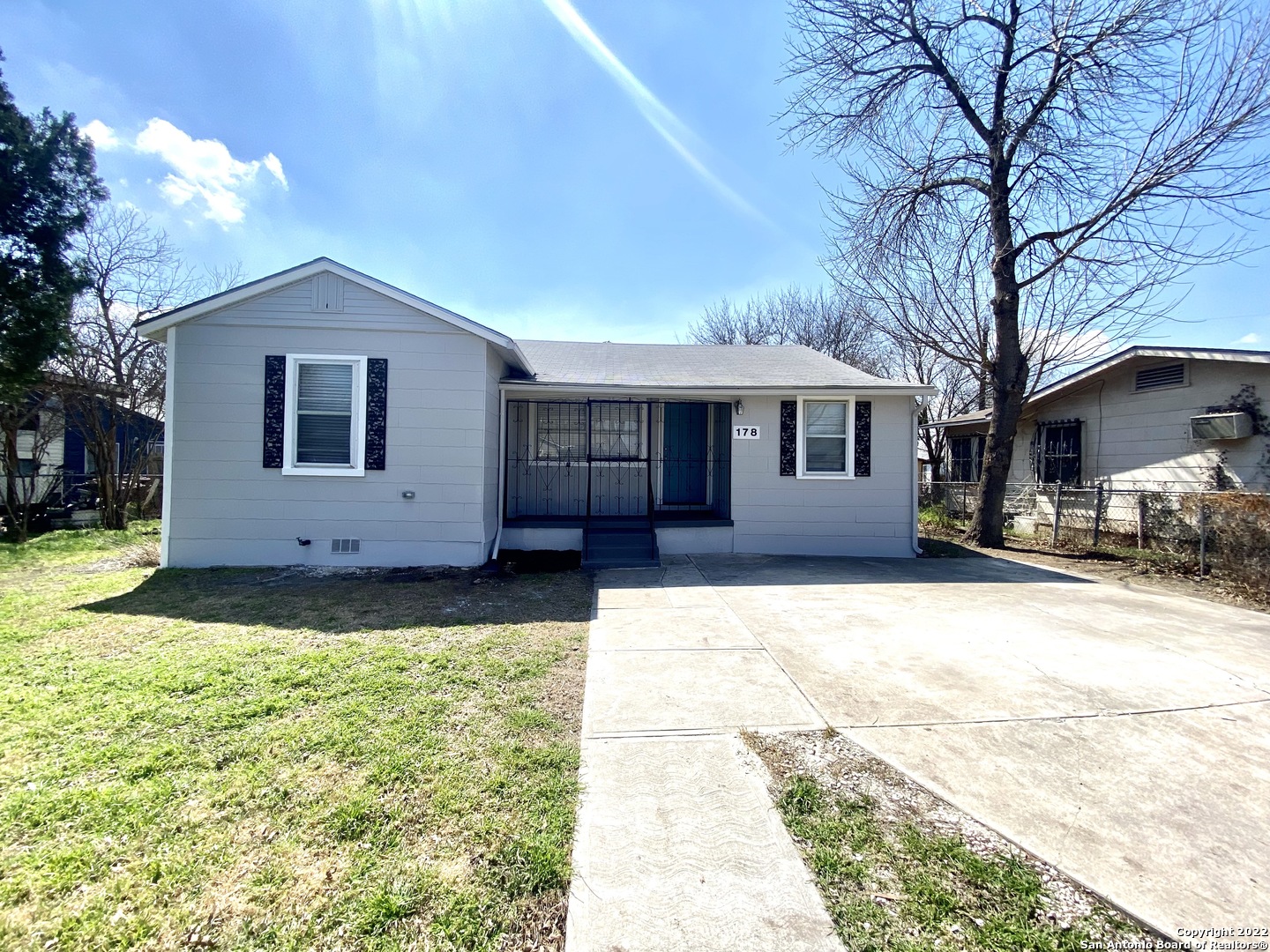178 Sweetbriar Avenue — photo