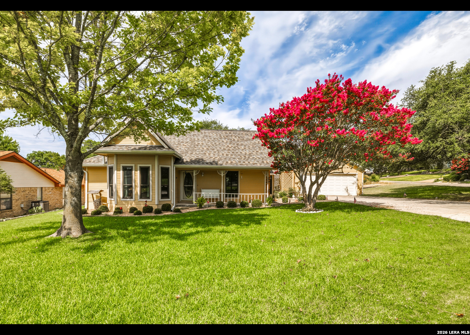 1445 N Gloucester Point — photo