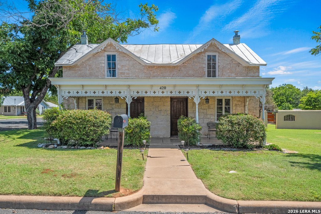 420 W Austin Street — photo