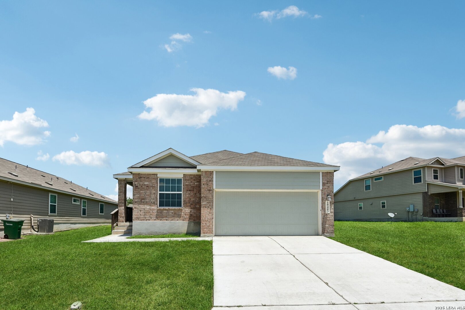 10403 Barbeque Bay — photo