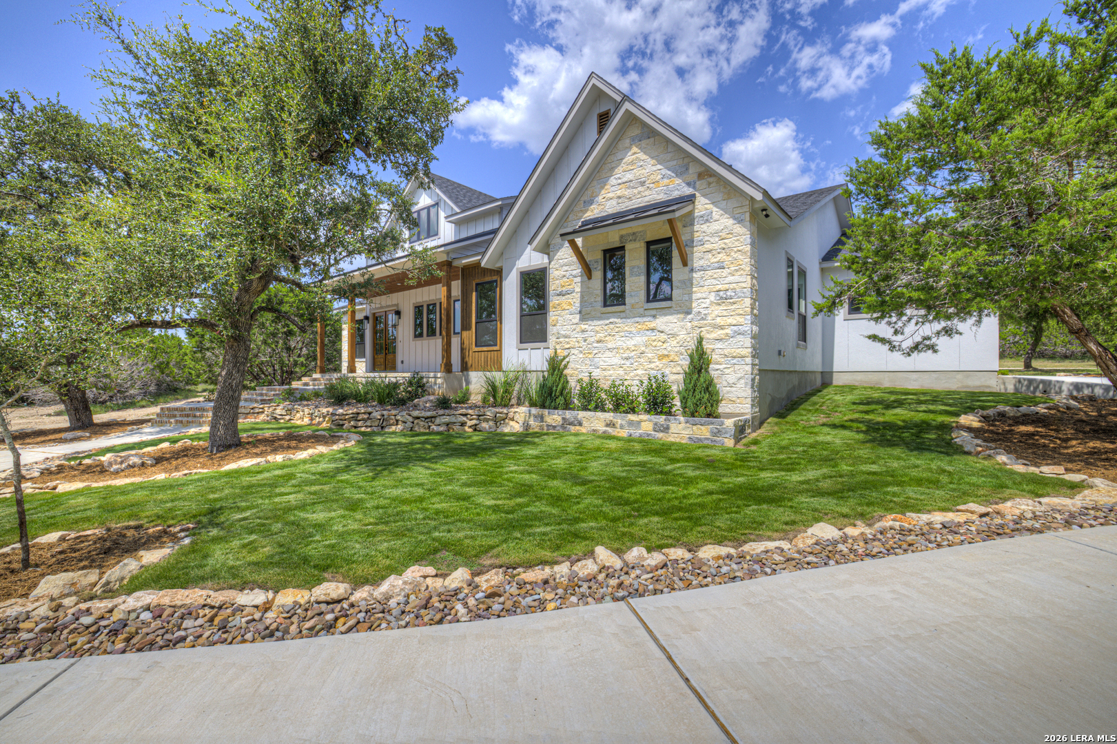 381 Mexican Hat Drive — photo