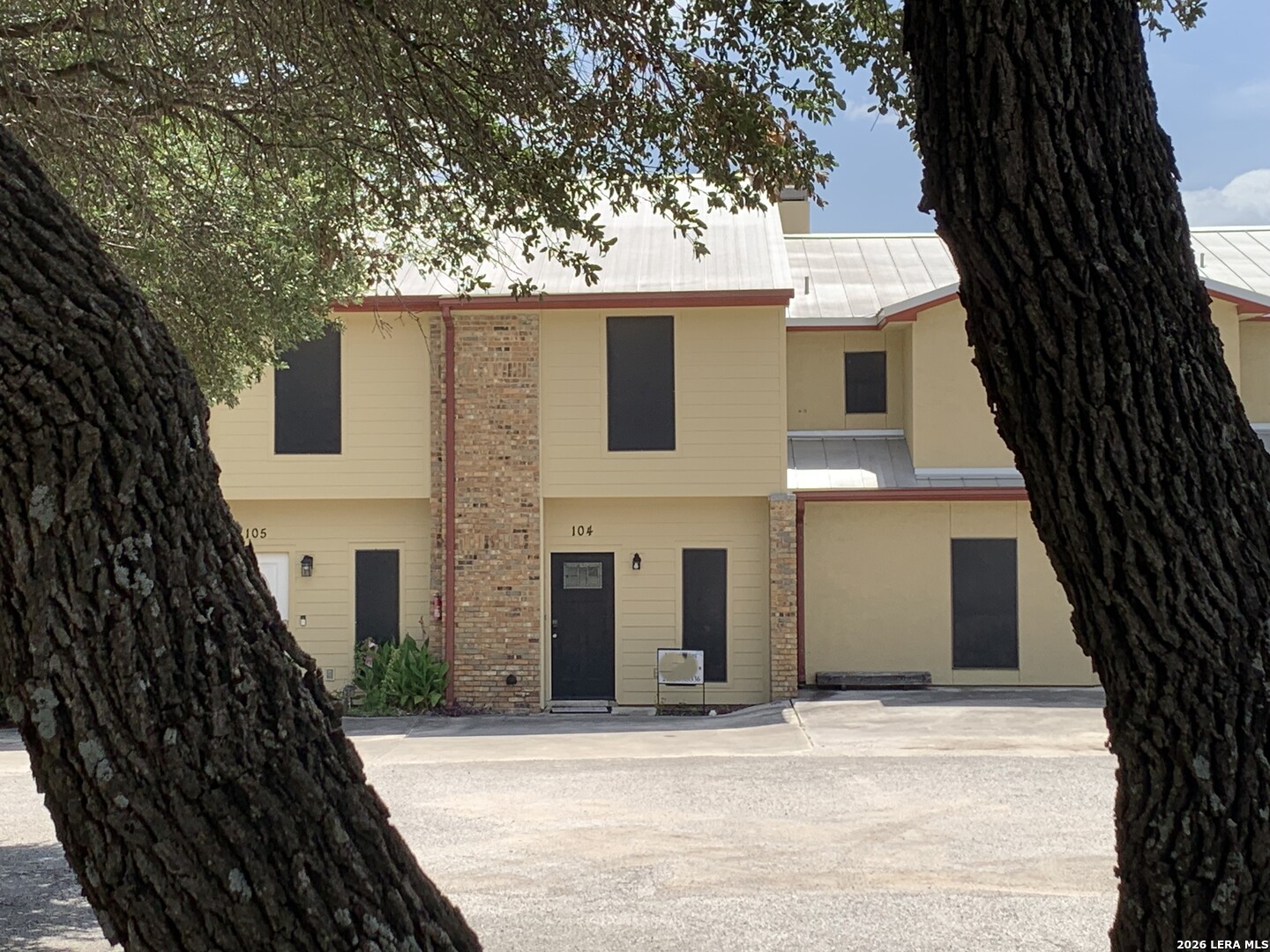 18035 FM 306 Apt 104 — photo