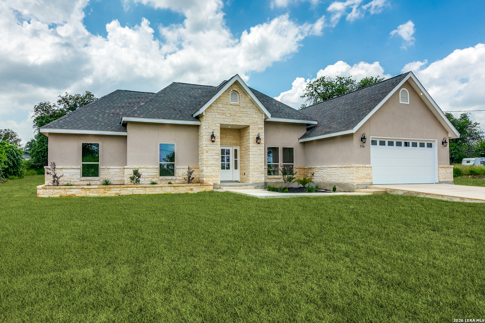 716 County Road 6847 — photo