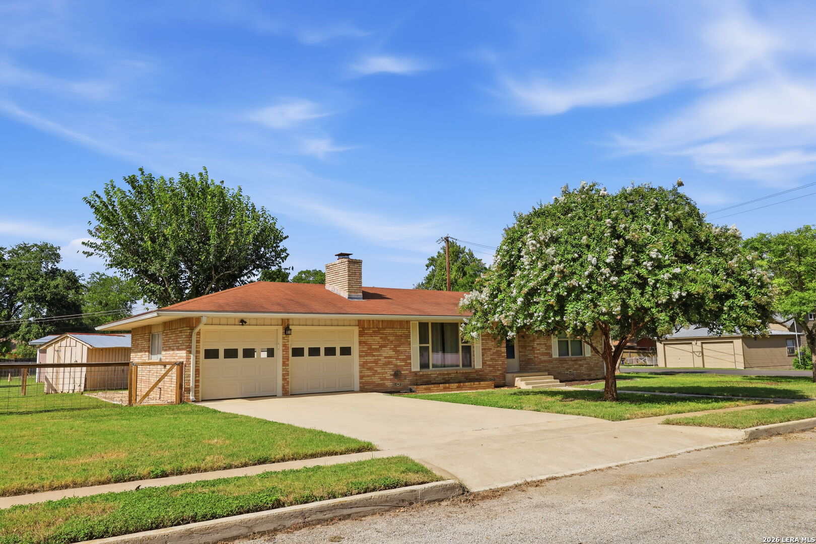 758 Carl Drive — photo