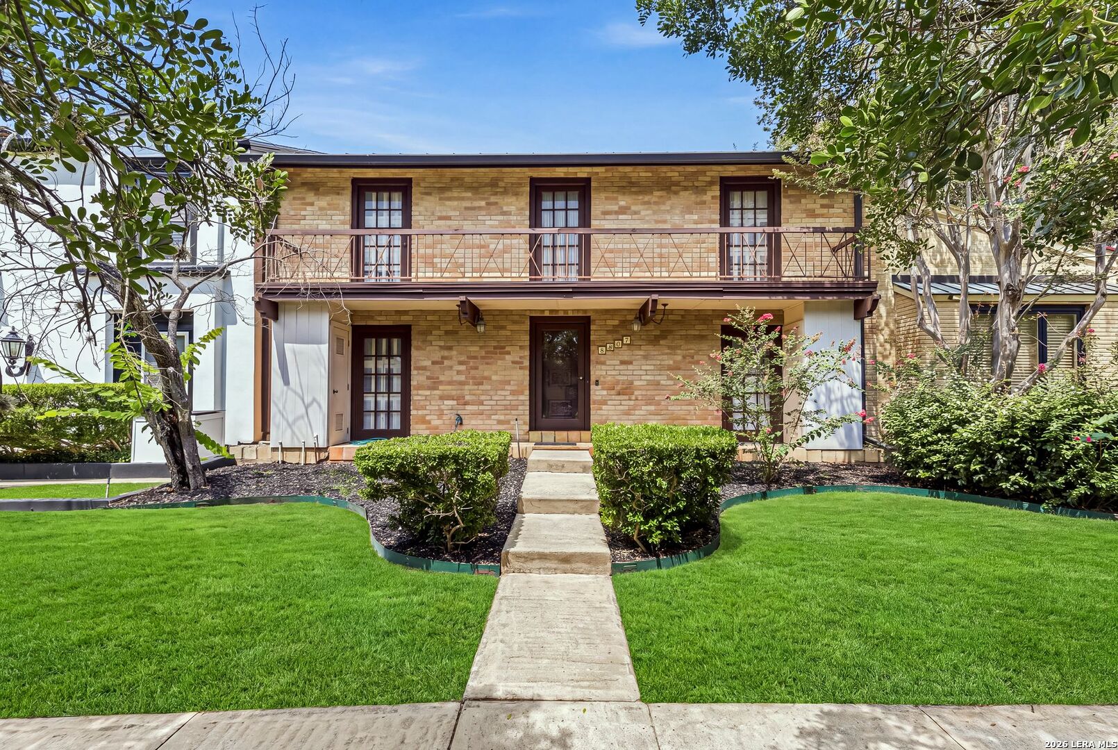 8807 Carriage Drive — photo