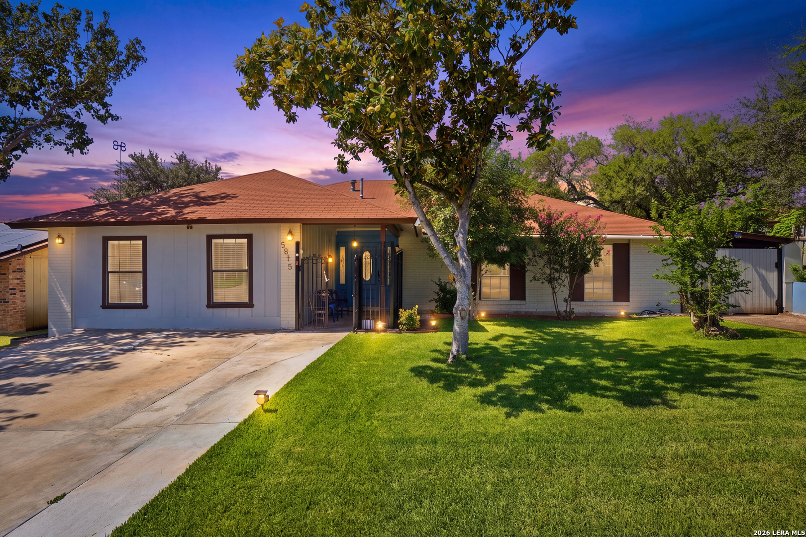 5815 Lake Wind Street — photo