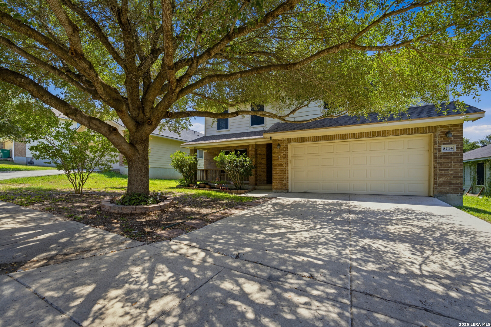 8214 Comanche Pass — photo
