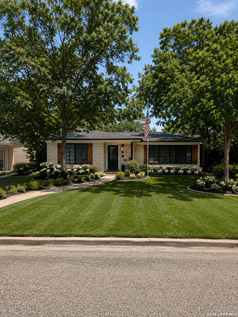307 Tanglewood — photo