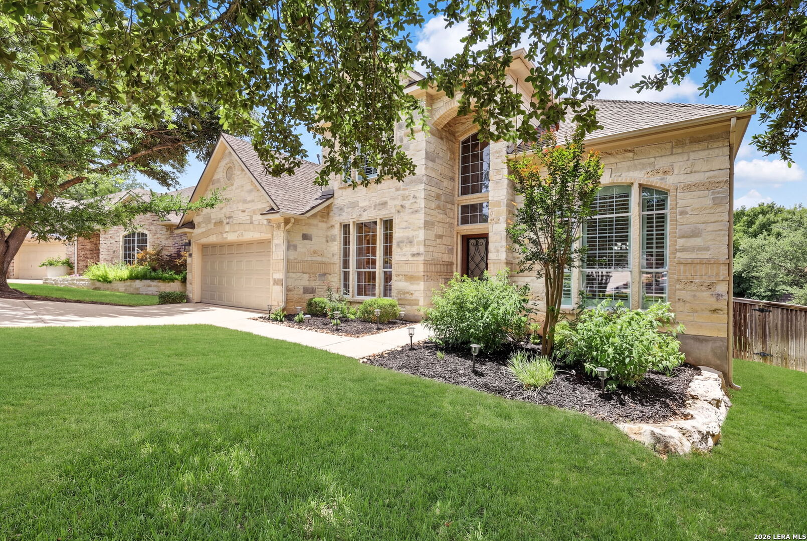 18711 Millhollow — photo