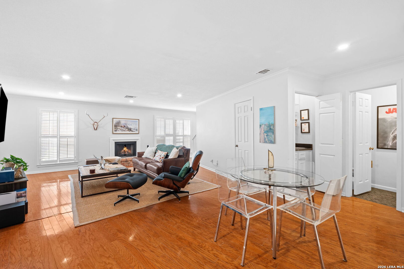 201 Ellwood Street 211 — photo