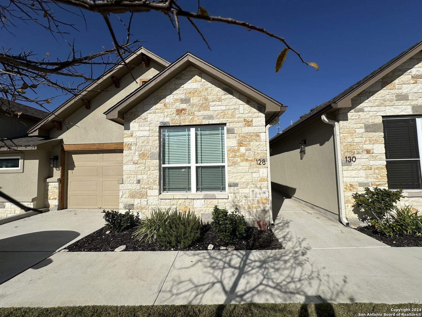 128 Magnolia Circle — photo
