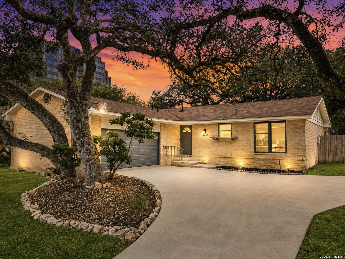 8615 Norwich Drive — photo
