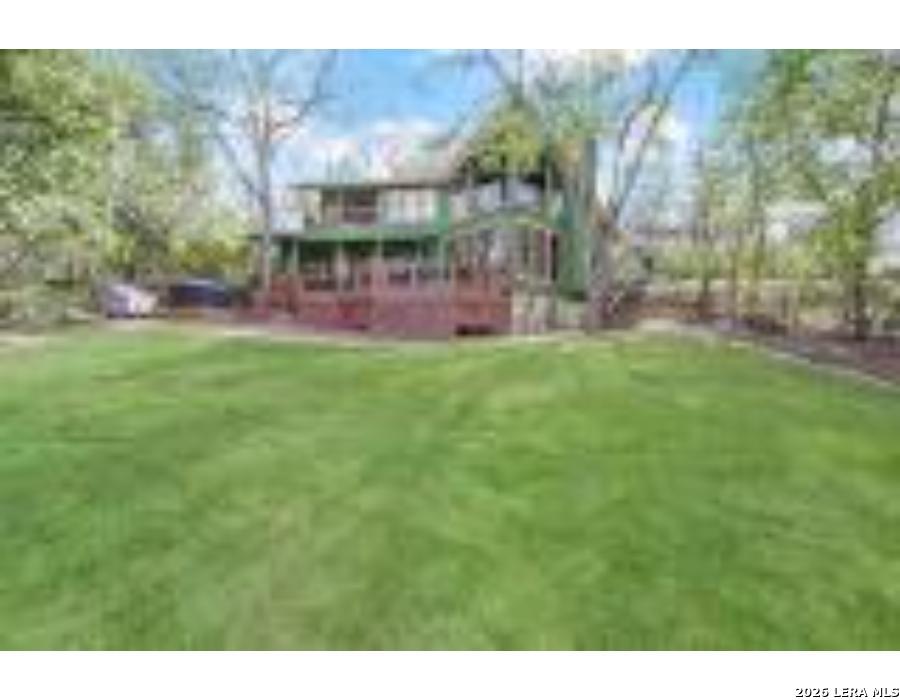 9710 River Road — photo