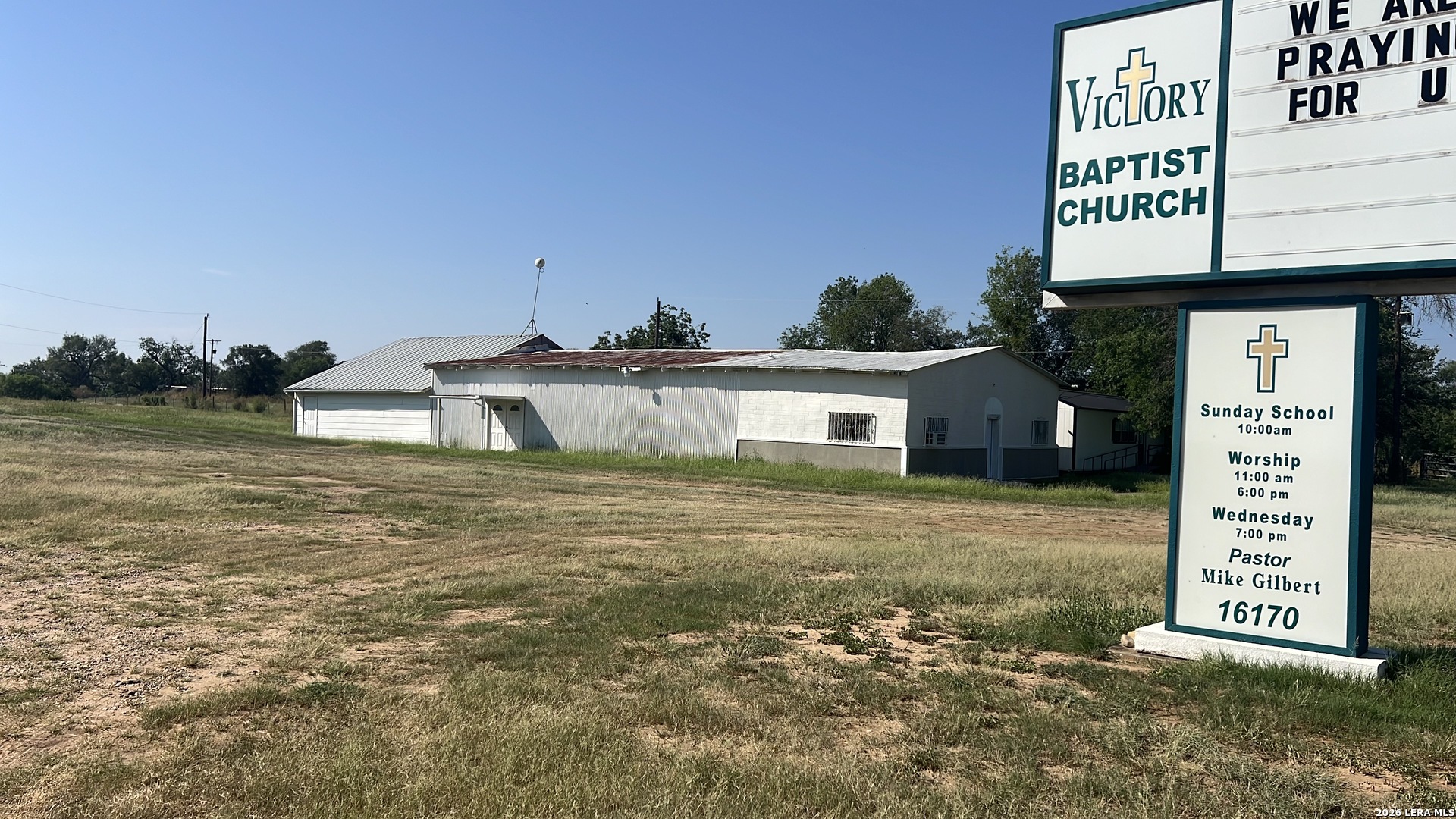 16170 Somerset, Von Ormy, TX 78073 — photo 2