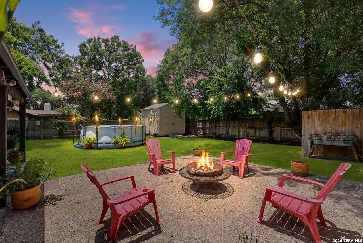 8603 Bristlecone — photo