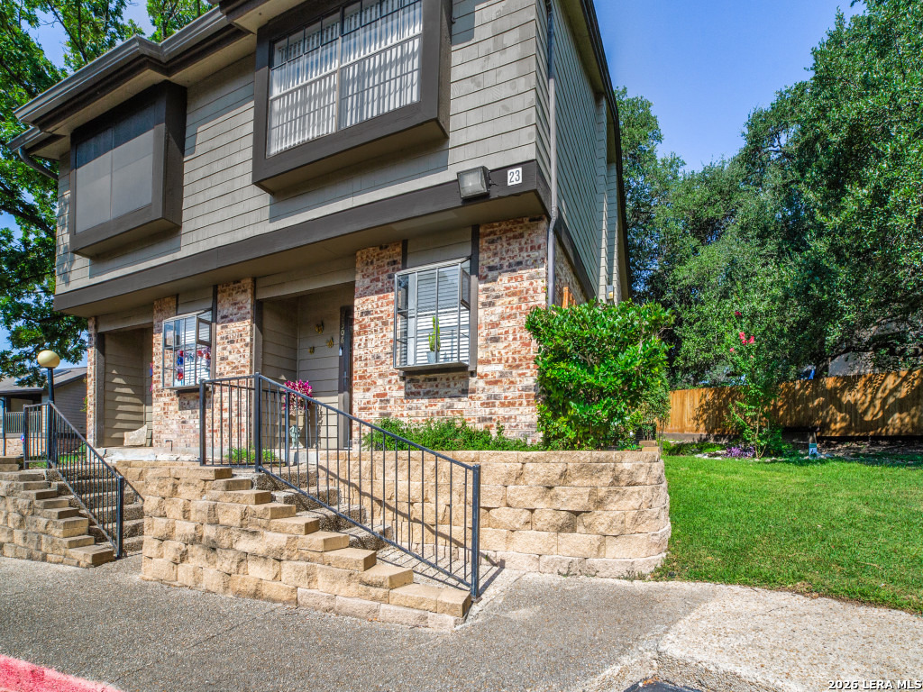 11815 Vance Jackson 2306 — photo