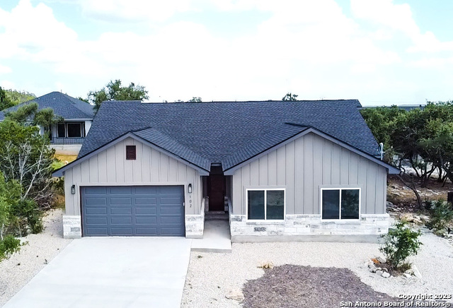 102 George Erath — photo