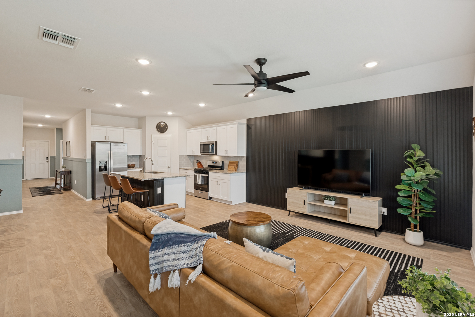 438 Kayden Point — photo