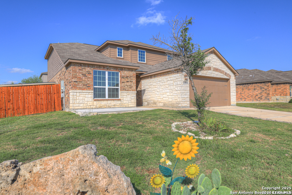 6370 Daisy Way — photo