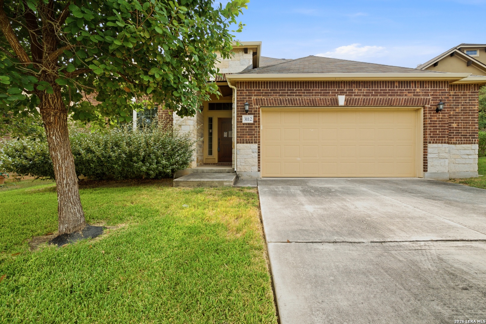3112 Golf Tree — photo