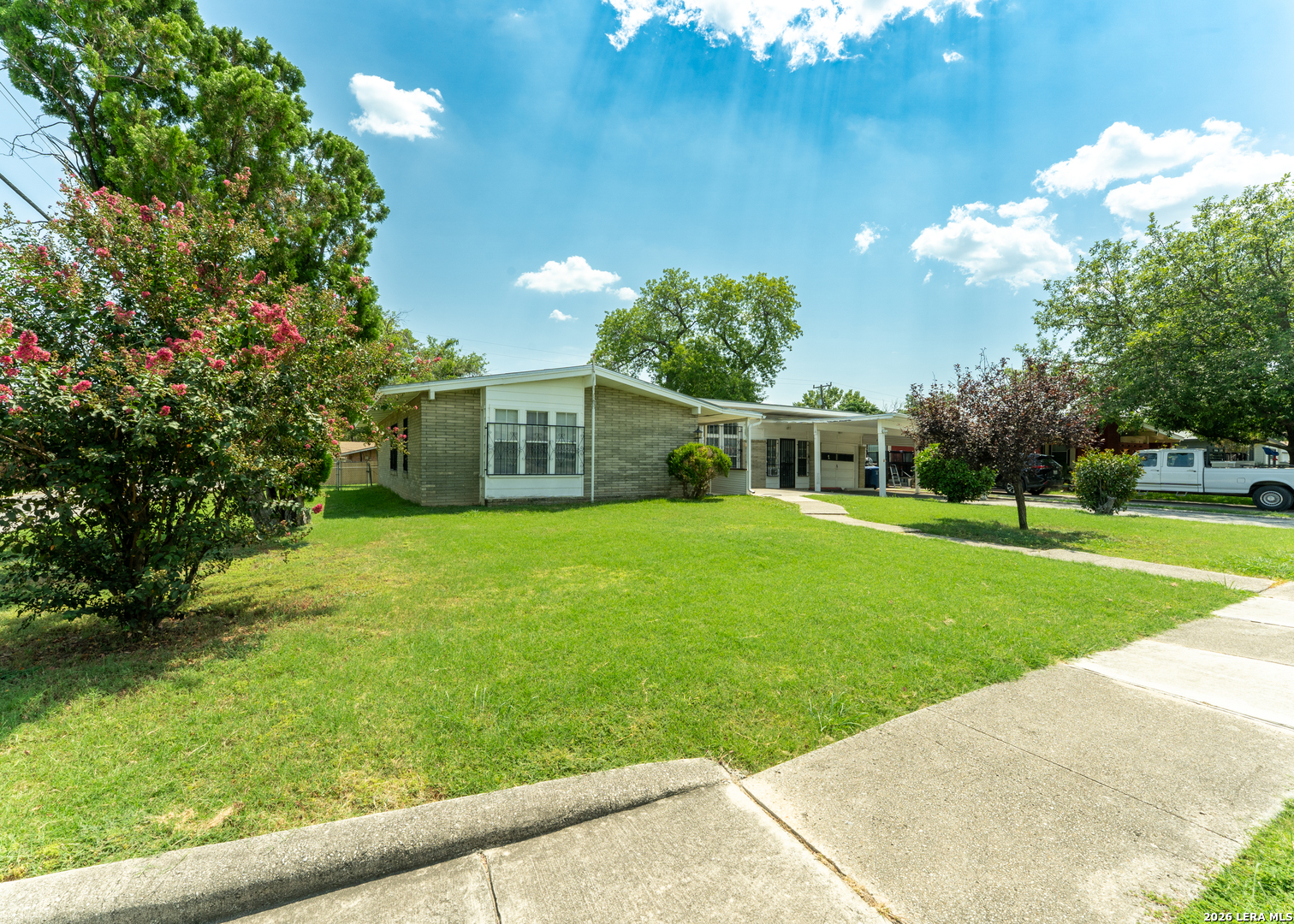 378 Millwood Lane — photo