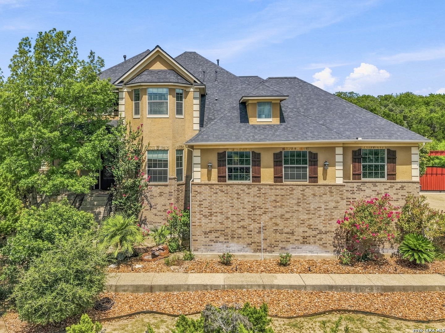 21815 Roan Blf — photo