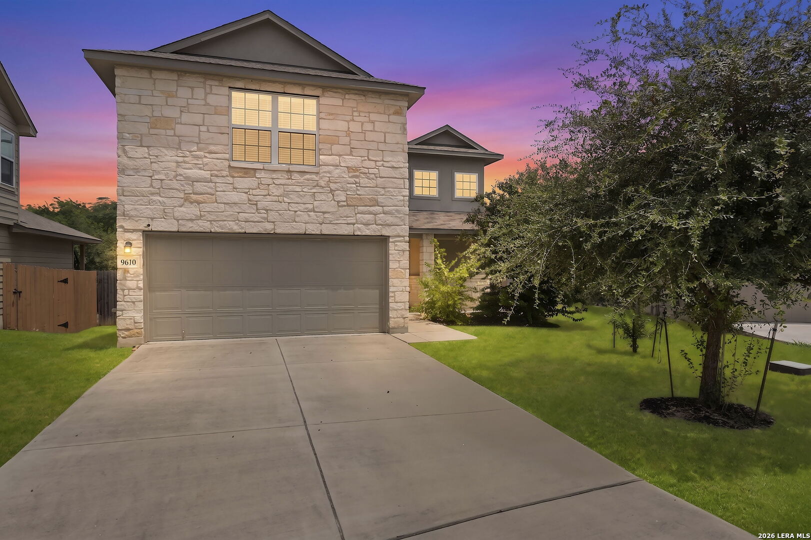 9610 Baytown Coast — photo