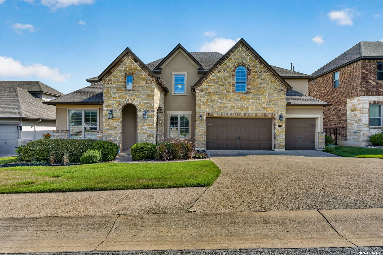 226 Shannon Circle — photo