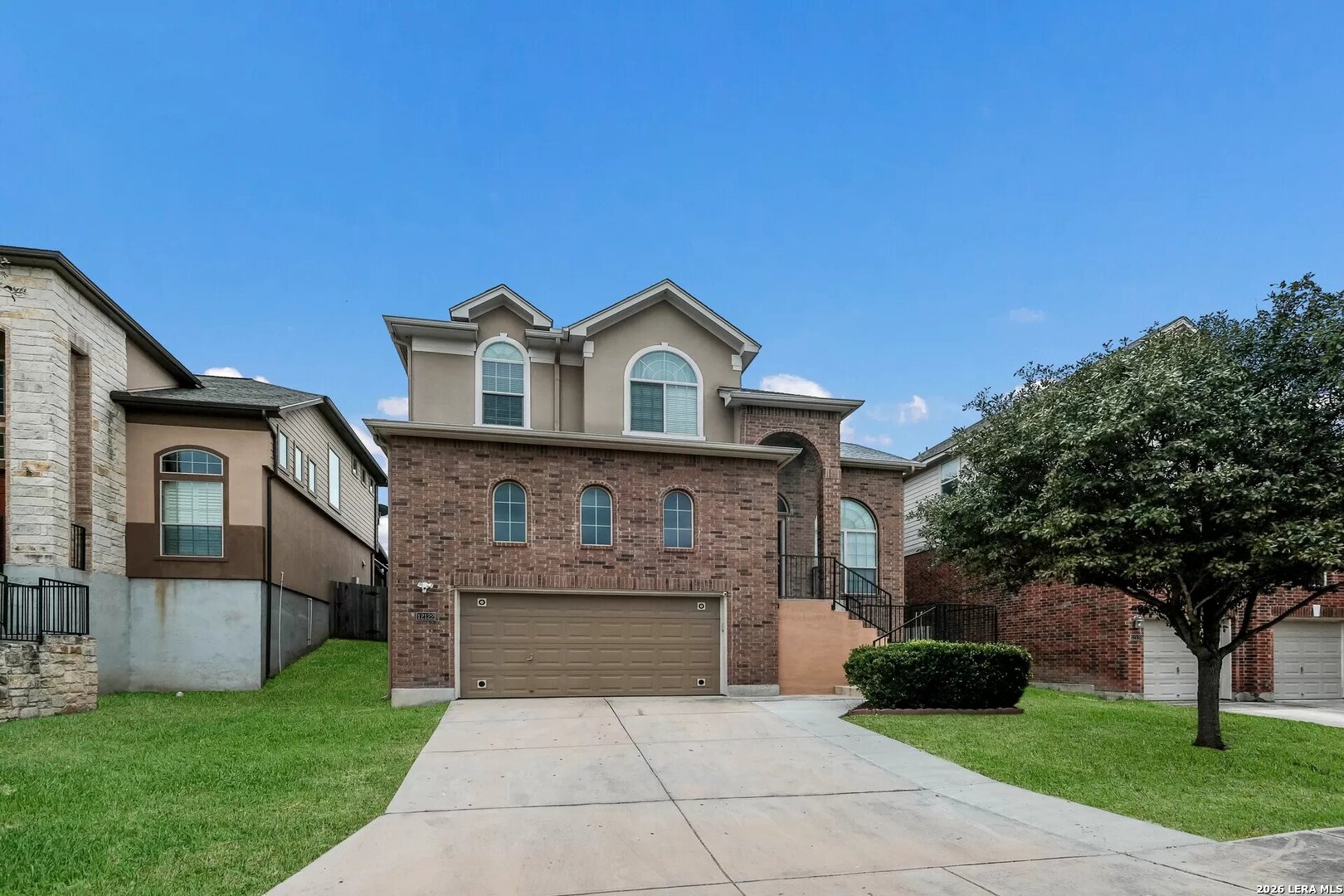 12122 Faithcrest — photo