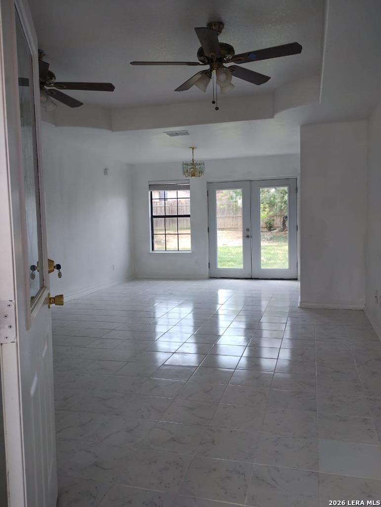 2152 Suncrest Drive — photo