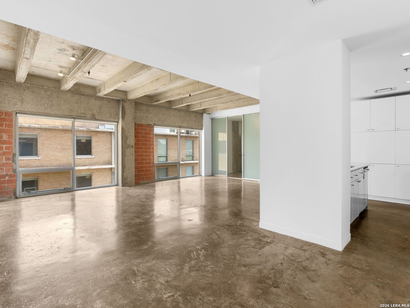 1115 S Alamo Street 2407 — photo