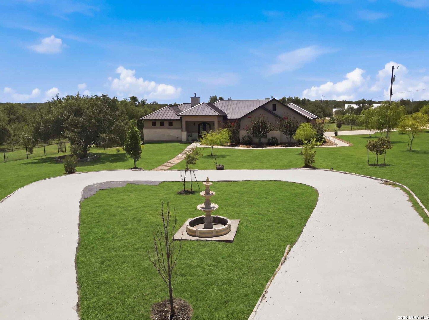 103 William Tobin, Blanco, TX 78606 — photo 2