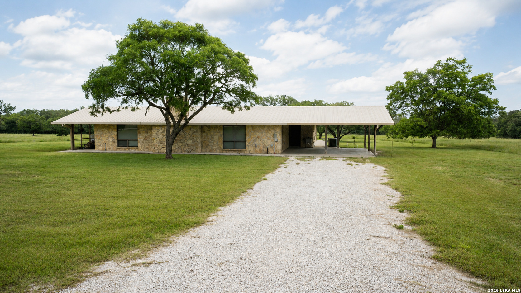 2307 CR 359 — photo