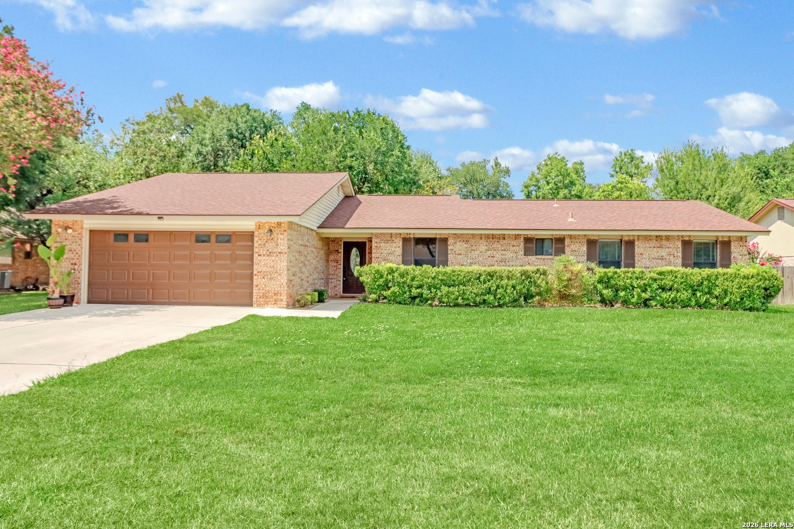 146 Twin Oak Road — photo