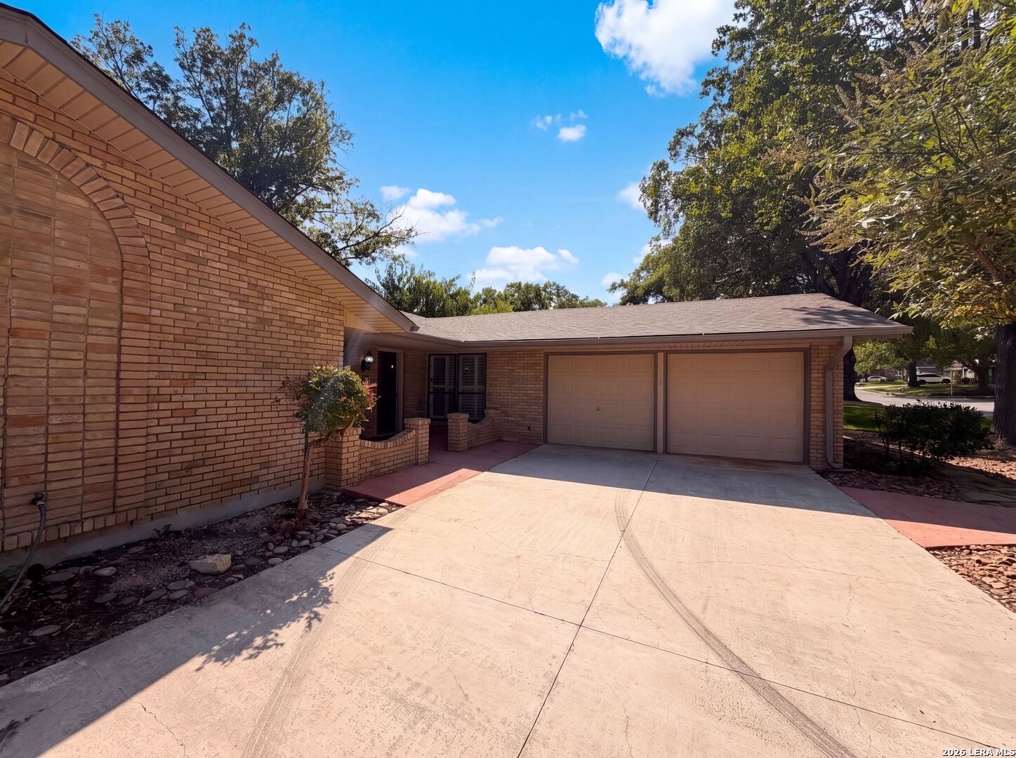 326 De Soto Drive — photo