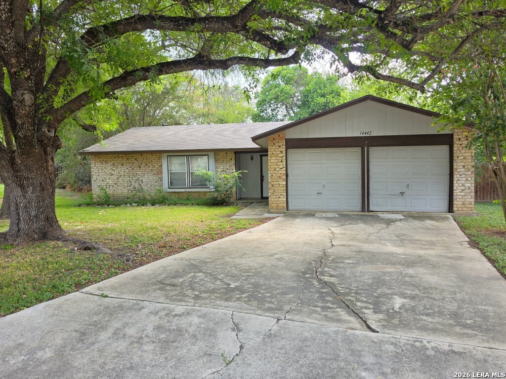 14442 Briarledge Street — photo