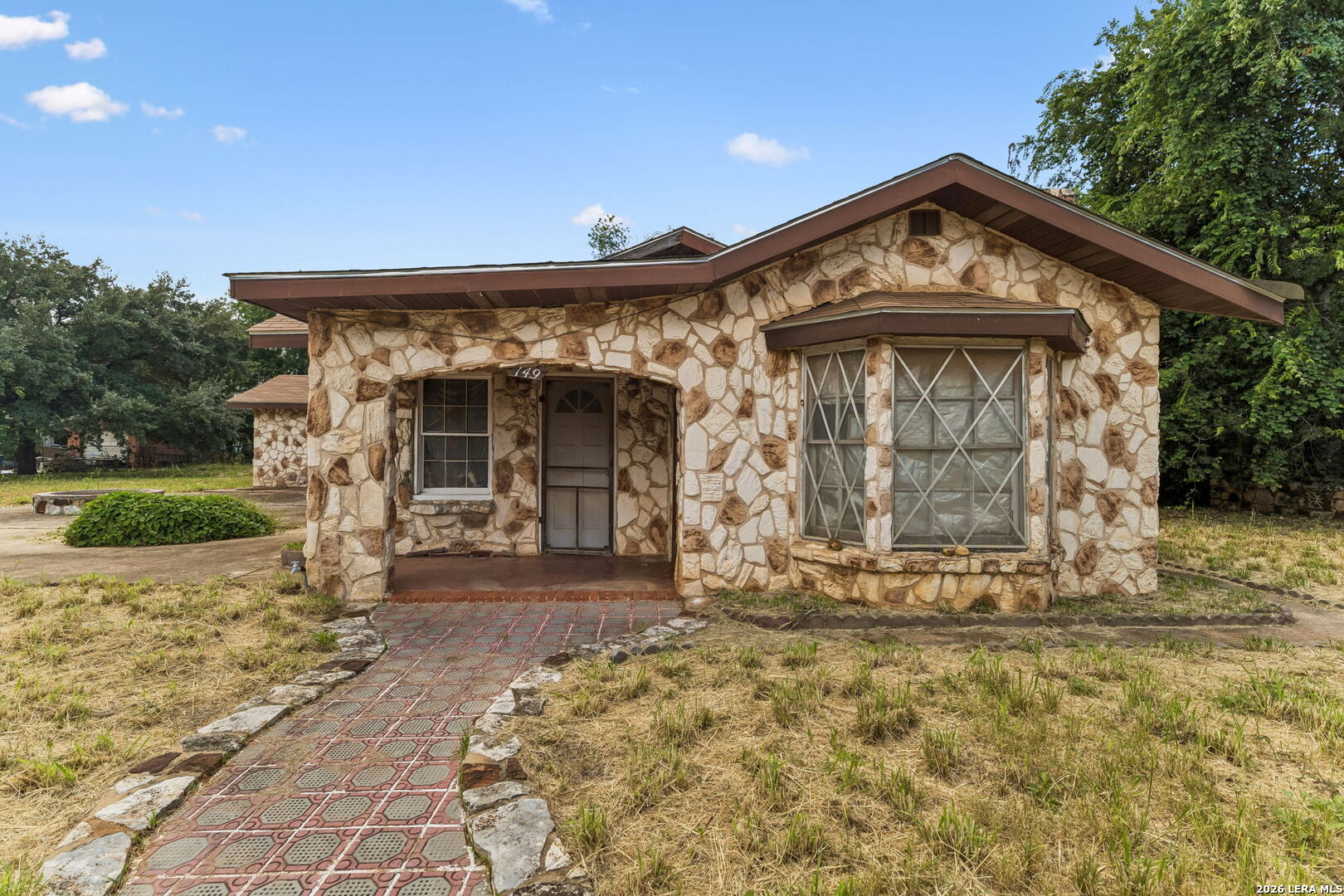 149 S Woodlawn Street — photo