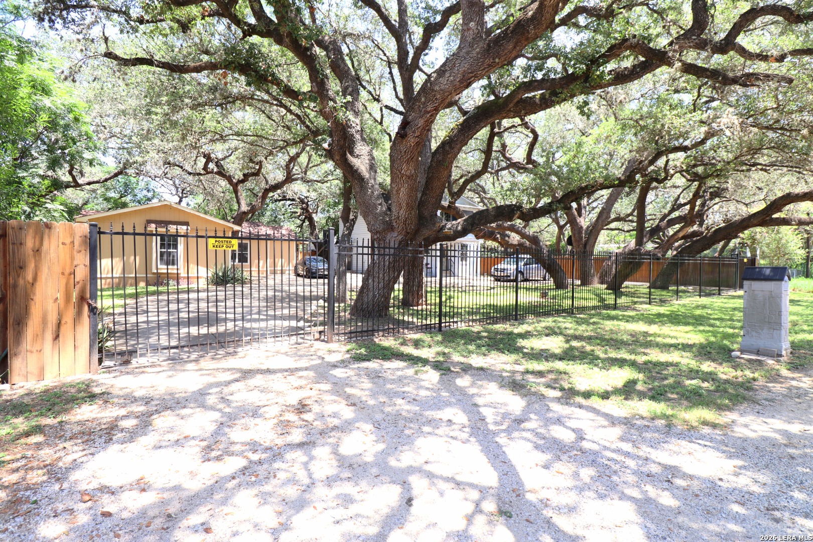 22610 Crossbow, Von Ormy, TX 78073 — photo 2