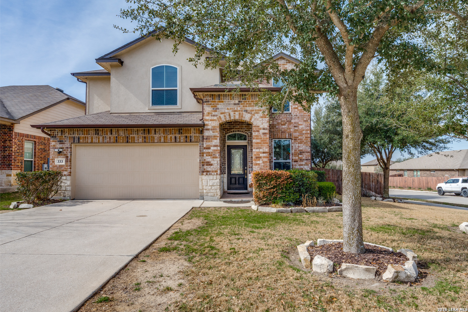 333 Atalaya — photo