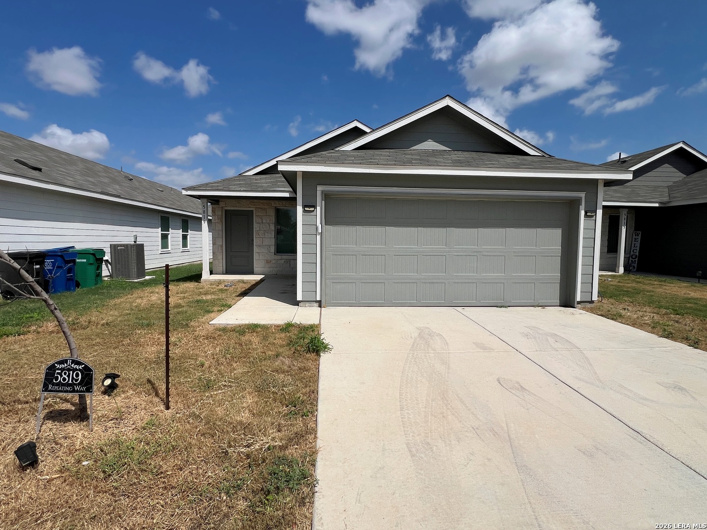5819 Repeating Way, Von Ormy, TX 78073 — photo 2