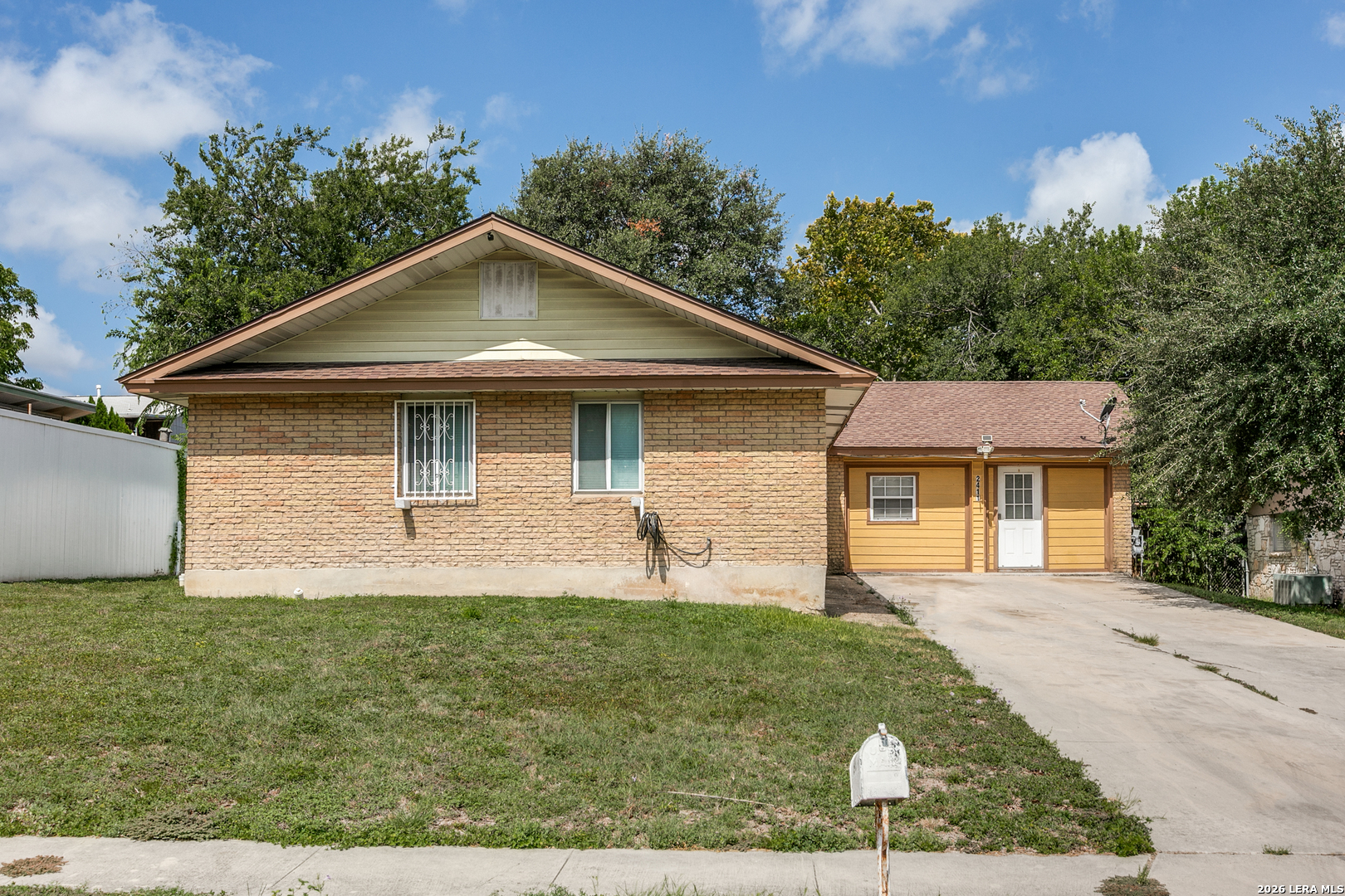 2411 Marilyn Kay Street — photo