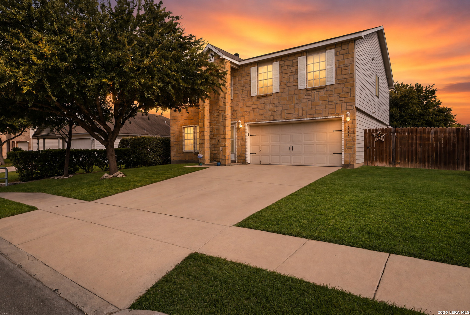 8003 Saratoga Knl — photo